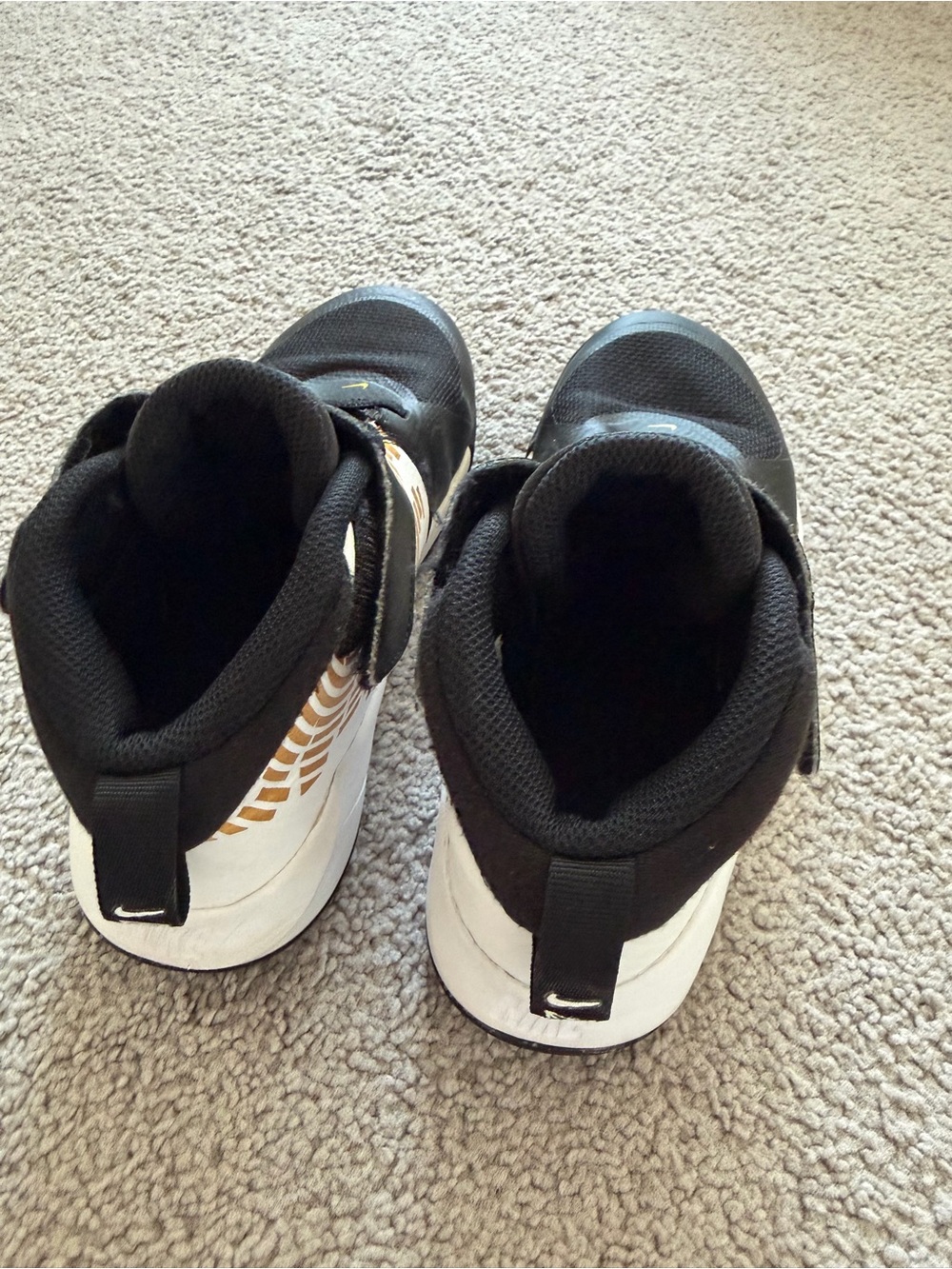 Nike Kids' Black, White & Gold TeamHustle Basketball Sneakers - Picture 3 of 4